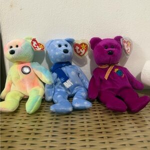 Ty Beanie Babies Millennial (01/01/1999) , Holiday Bear, and Millennium Bear